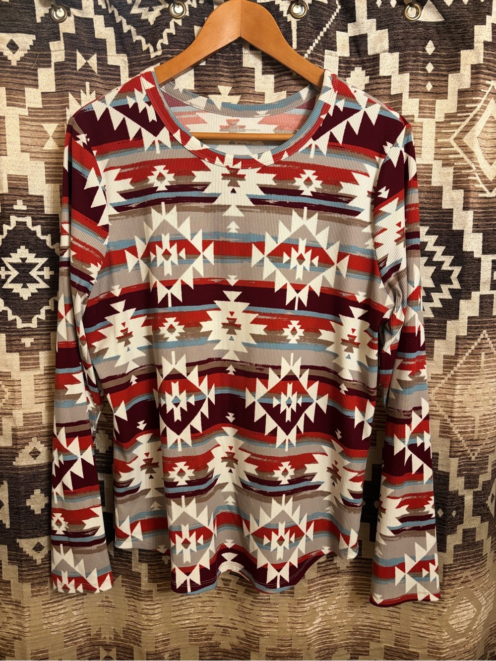 Women’s No Boundaries South Western Long Sleeve Ribbed Top Size XXL (runs small)